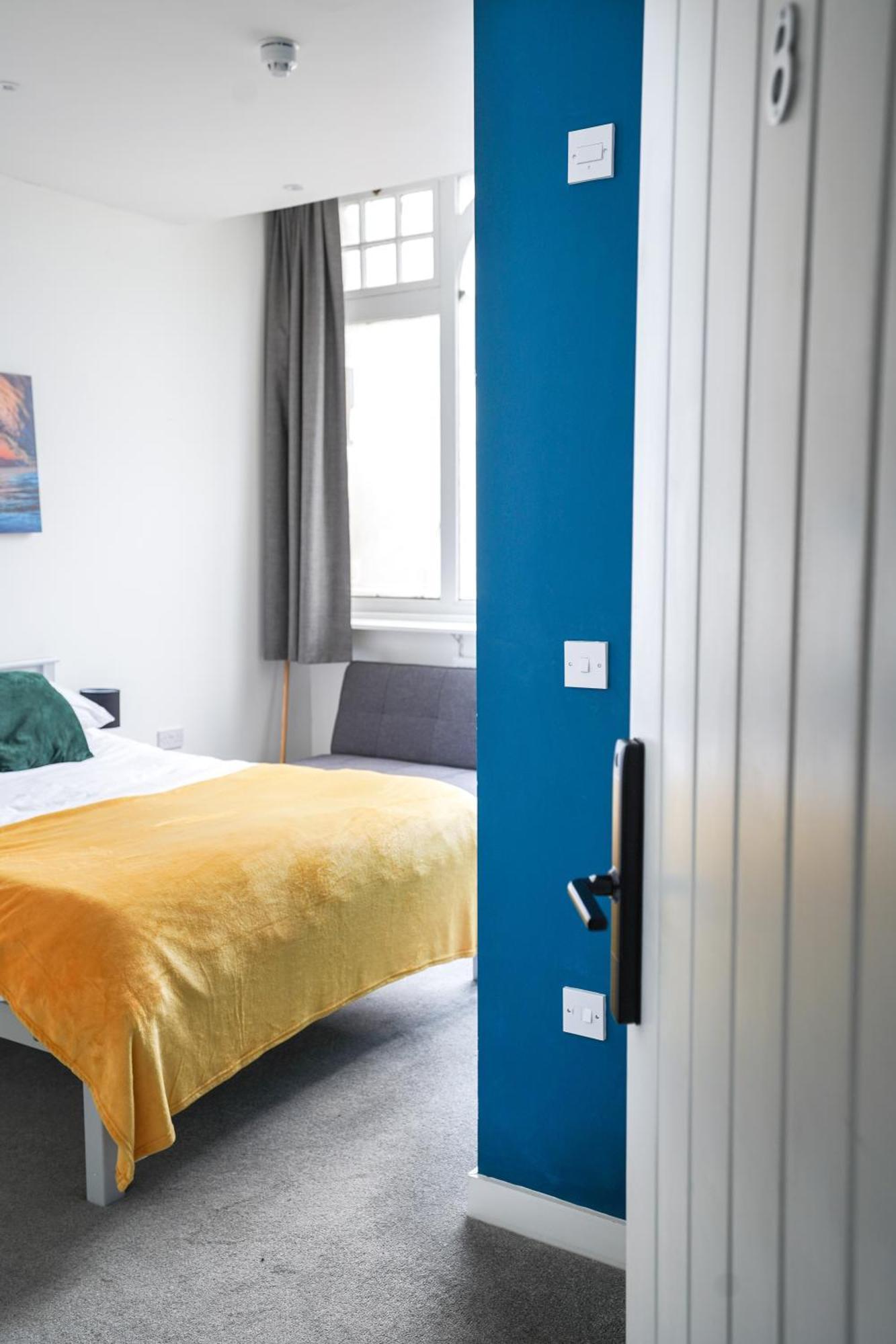 Homesly Guest Rooms, Comfortable En-Suite Guest Rooms With Free Parking And Self Check-In Berwick Upon Tweed Exterior foto